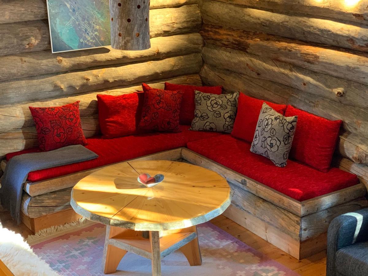 Logwood Chalet Luosto Eksteriør bilde